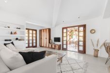 Ferienwohnung in Marbella - Amazing 2 Bedroom Penthouse at Golden Mile